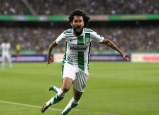 Carlos Miguel é destaque na vitória do Palmeiras