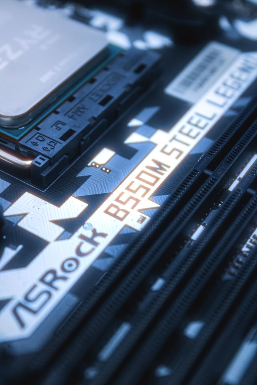 Melhores placas-mãe para processadores AMD - placas-mãe ideais para montar um PC gamer